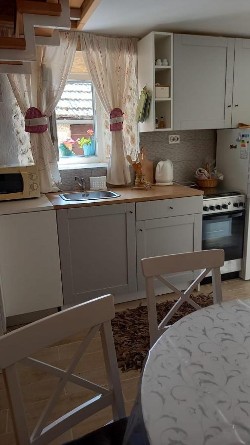 Apartman Niki, Medov Dolac - Lovrec公寓 外观 照片